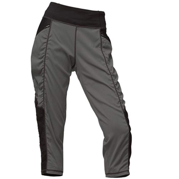 The North Face Pants - The North Face On The Go Mid-Rise Crop Leggings